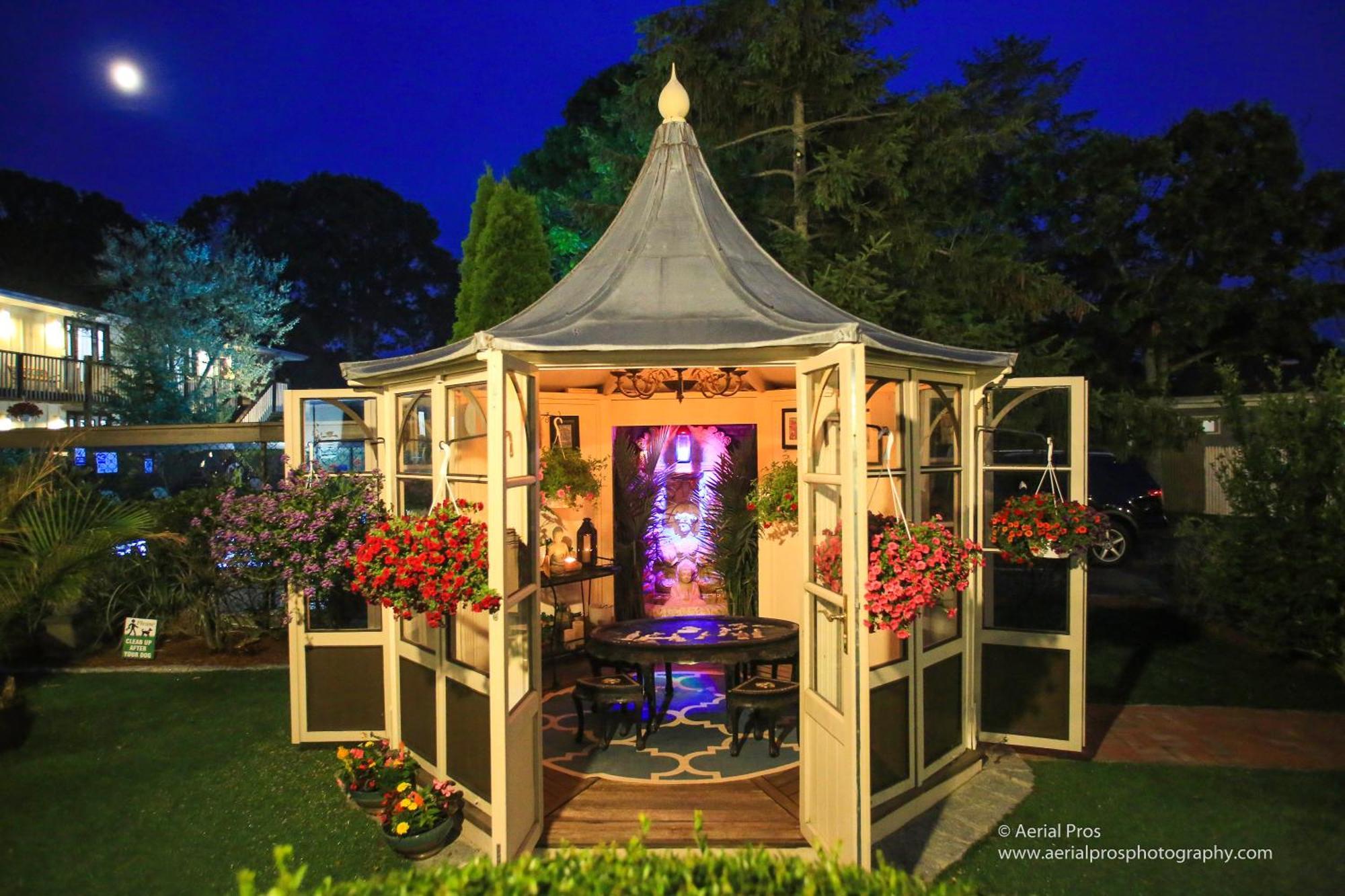Kenny'S Tipperary Inn Монтоук Екстериор снимка